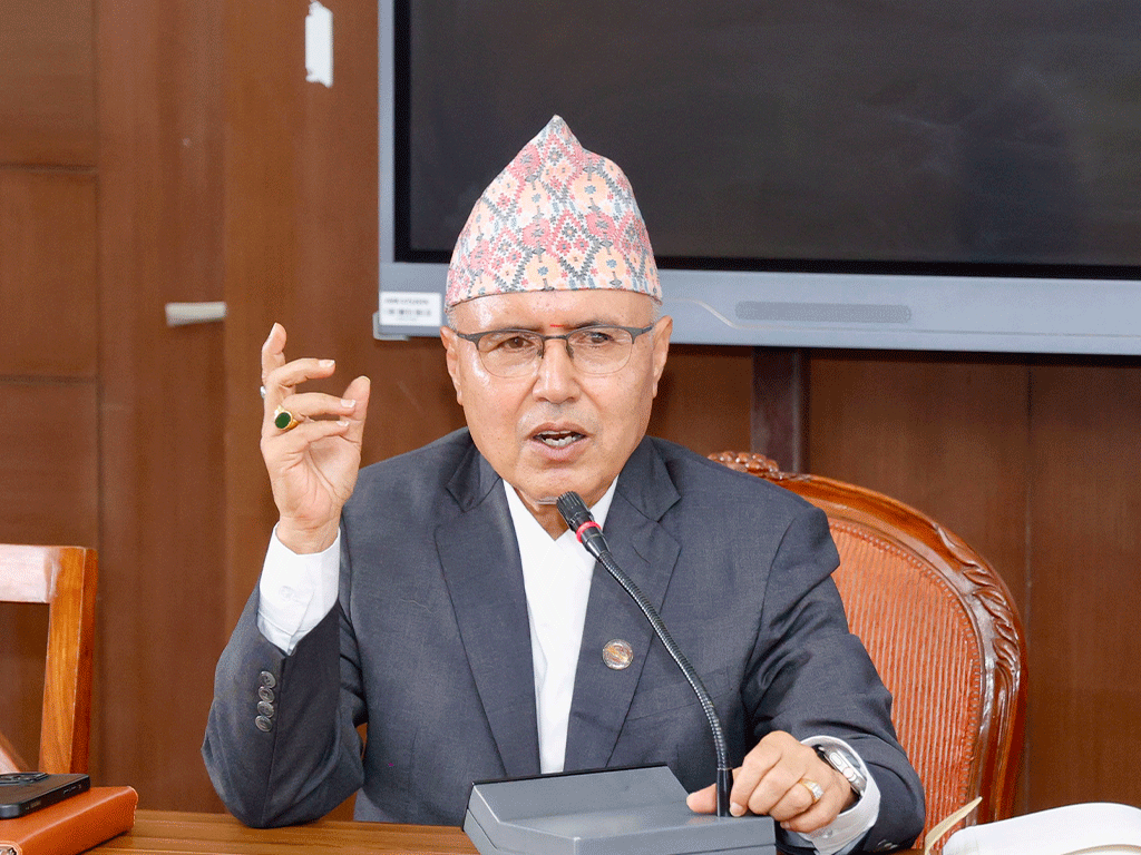 ‘करका दर हेरफेर गर्ने कुनै तयारी छैन’ : अर्थमन्त्री खनाल