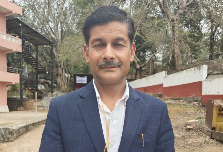 धादिङ–२ मा रास्वपाका बोधनारायण श्रेष्ठ विजयी