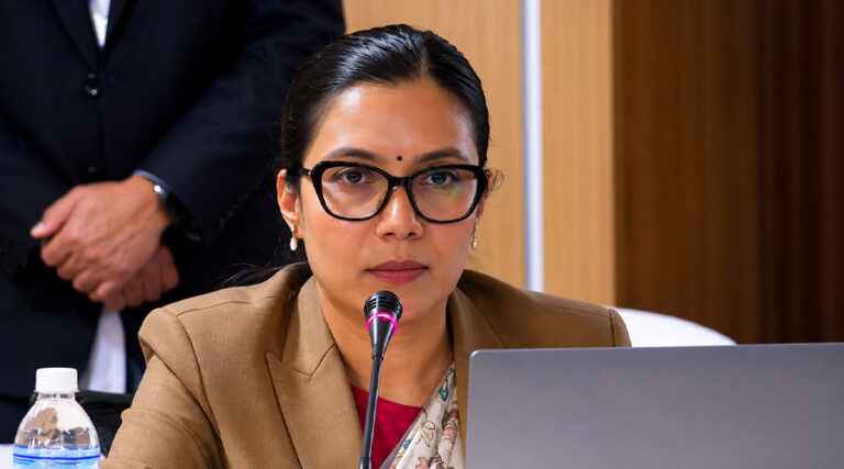 सङ्क्रमणकालीन न्यायलाई निष्कर्षमा पुर्‍याउन सरकार प्रतिबद्ध छ : कानुनमन्त्री गौतम