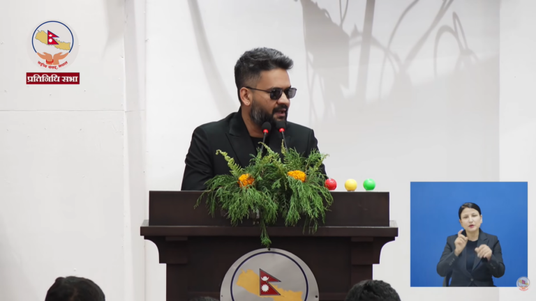 प्रधानमन्त्री बालेन शाह संसद् बैठकमा जवाफ दिँदै