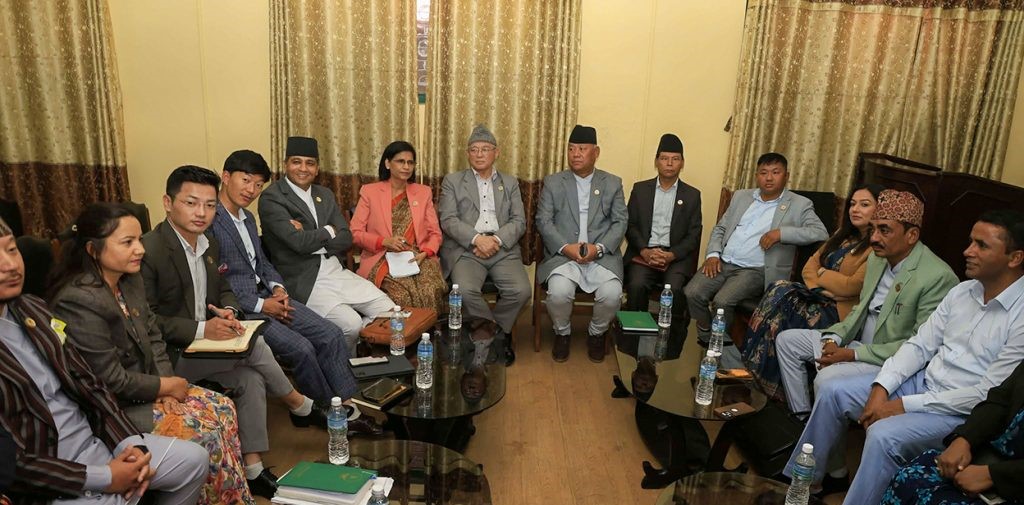 सीमाबारे प्रधानमन्त्री शाहको अभिव्यक्ति हटाउनुपर्ने विपक्षी दलहरूको अडान