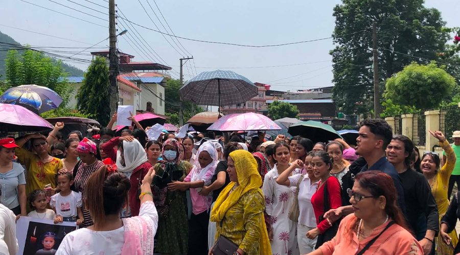 गरिमा चौधरीलाई न्याय माग्दै बुटवलमा प्रदर्शन