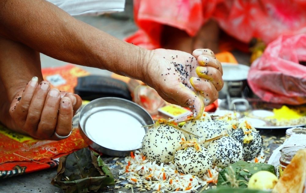 आजदेखि सोह्रश्राद्ध सुरु