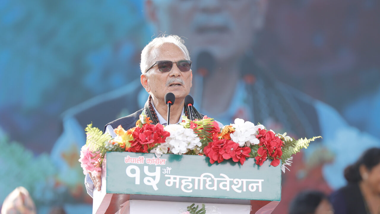 पाठ सिकौं, अब नयाँ पुस्तालाई विश्वास गरौं : बाबुराम भट्टराई